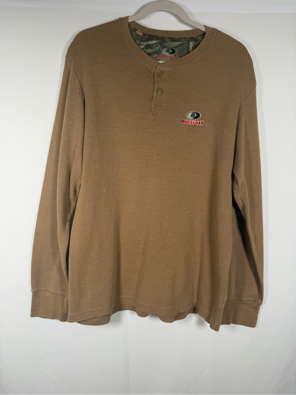 Mossy Oak Men’s Brown Thermal Henley with Logo - Hunting, Fishing, Base Layer